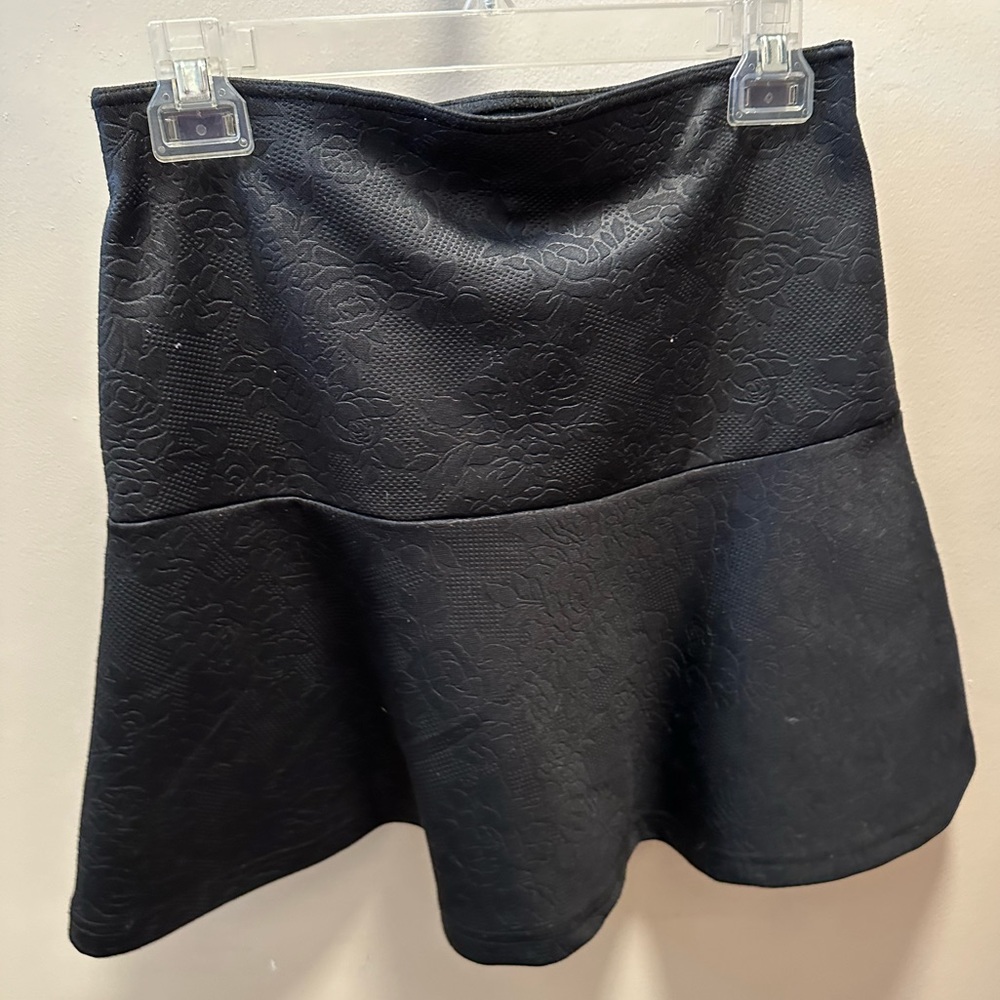 Black jacquard skater skirt